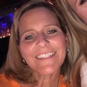 Meet your Posher, Carla